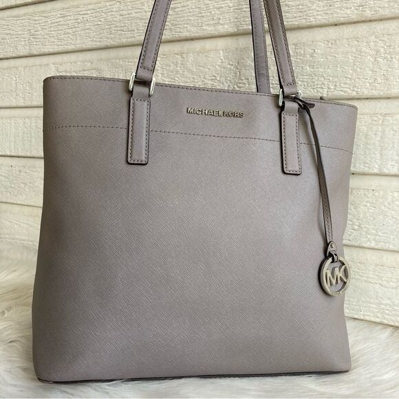 MICHAEL KORS Grey Jet Set Laptop Tote Shoulder Bag Voyager - Picture 1 of 9